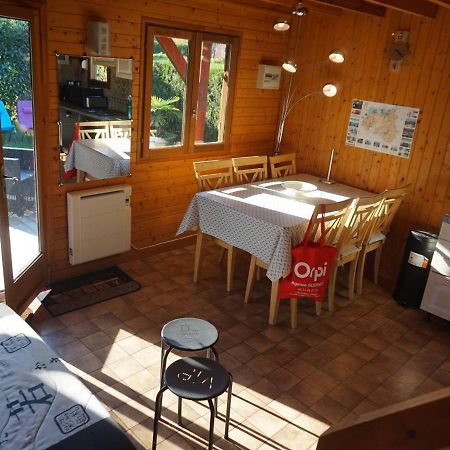 Chalet Avec Piscine Chauffee, Tennis Et Jardin Clos, A 1700M De La Plage De Cabourg - Fr-1-465-22 Eksteriør bilde